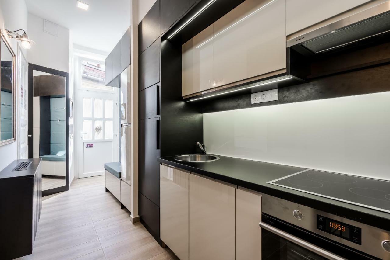 בודפשט Bpr Thrill Design Home With A/C מראה חיצוני תמונה